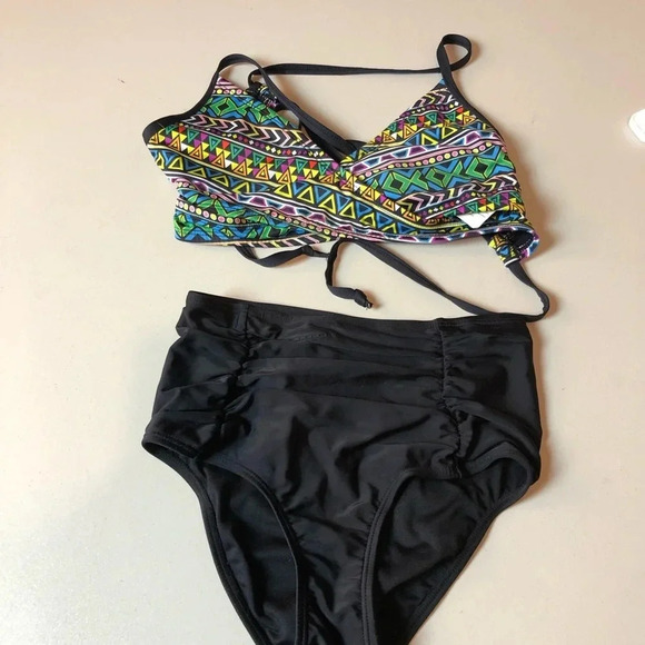 Swimsuit Wrap Top and Bottom XS - Picture 1 of 6